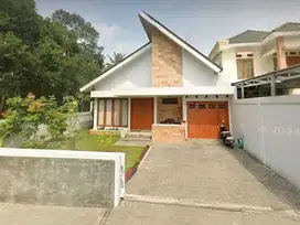 Rumah sangat nyaman kebon agung seyegan lingkungan asri