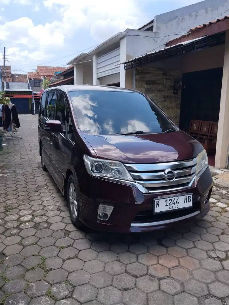 Nissan Serena HWS 2013 Pajak Baru