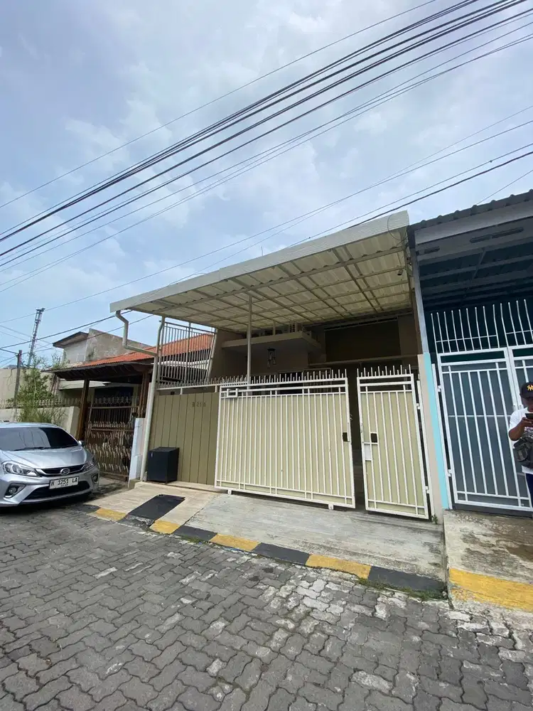 Rumah di Tanah Mas Semarang