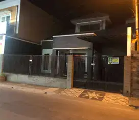 Rumah cocok untuk kantor hanya 200m dari jalan Protokol Solo