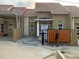 Rumah mewah harga murah akses mobil 3 menit ke stasiun depok
