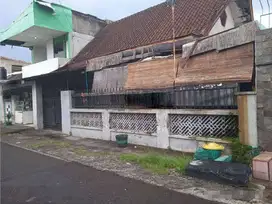 Rumah lokasi ciamik tengah kota Solo dekat pusat perniagaan