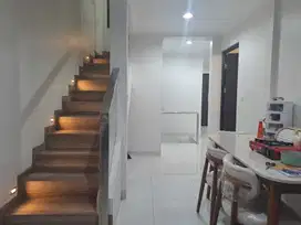 Disewakan Rumah Summarecon Bandung Terenovasi