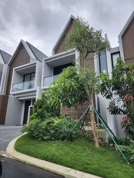 Cluster Pinewood Summarecon Bogor