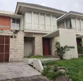 Rumah Raya Grand Eastwood Citraland Surabaya