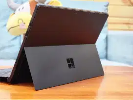 Microsoft Surface Pro 6 Convertible 2in1 QHD Limited Black Edition