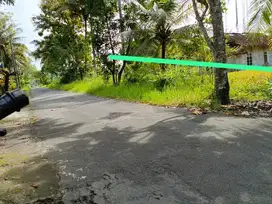 TANAH JL KALIURANG DEKAT KAMPUS UII
