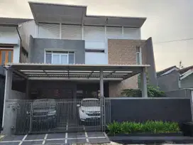 Rumah mewah komplek elite taman mutiara Cibabat Cimahi tengah