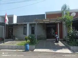 Rumah cluster mainroad ciwastra kota bandung deket tol buahbatu