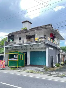 Rumah dan tempat udaha pinggir.jalan kabupaten strategis