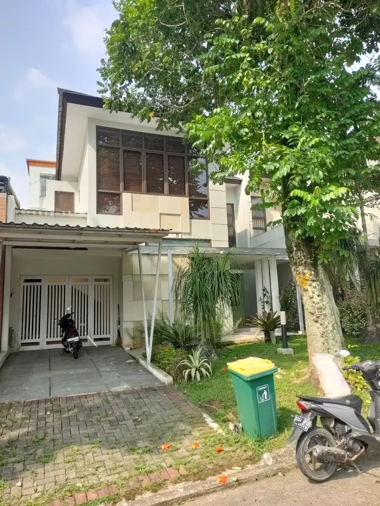 Dijual rumah dua lantai siap huni fuly furnished