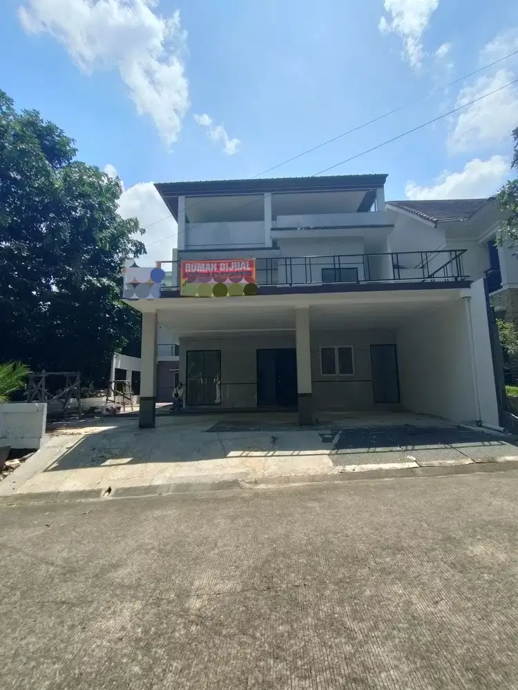Rumah hook bagus siap huni di cluster depan sentul city