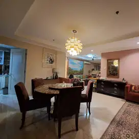 Disewakan Apartment Full Furnished FX Residence Sudirman, 3 BR