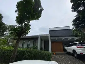 Dijual rumah mewah dicluster prestigious sentul