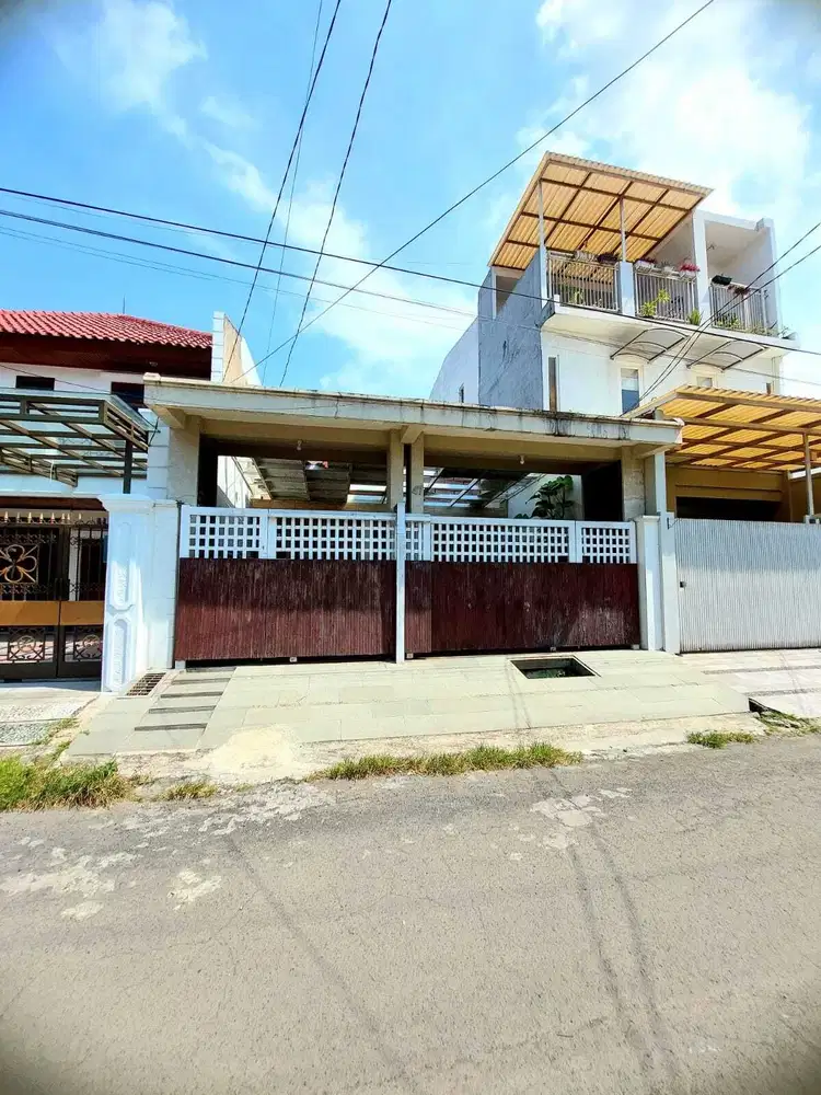 Darmo Permai Utara Siap huni dekat pakuwon mall