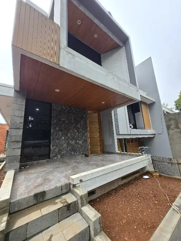 Dijual Rumah akses 2 mobil di Duren Sawit Jakarta timur