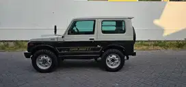 Jimny X1 4x4 trepes asli thn 1984 twotone antik dan langka ,spt baru
