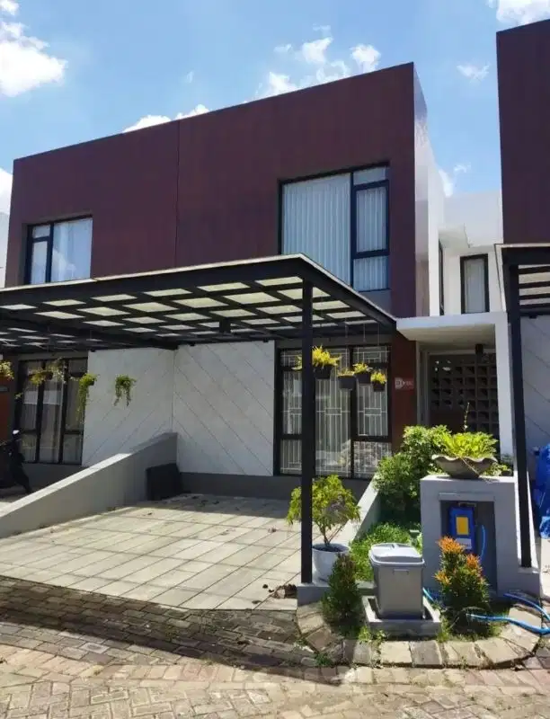 Rumah Area Suhat Kampus UB Borobudur 2 Lantai 3KT 2KM