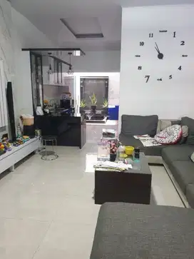 Dijual Rumah Cantik & Asri Di Mekarwangi