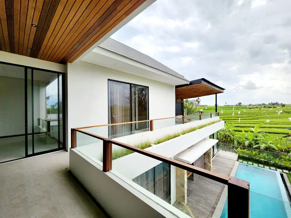 Brand New Luxury Villa with Ricefield View in Pererenan