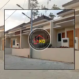 Rumah Cantik di Cluster Kamila Lokasi Strategis Dekat Exit Tol