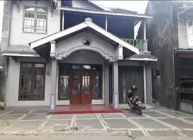 RUMAH DEKAT PEMDA SLEMAN