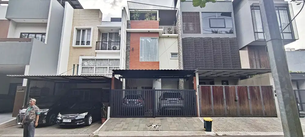 Gading Residence Kelapa Gading 108 m2 hadap timur siap huni