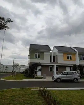 Dijual Rumah Cantik & Asri Cluster Dayana Di Summarecon