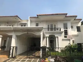 Rumah dijual di puspita loka bsd tangerang selatan