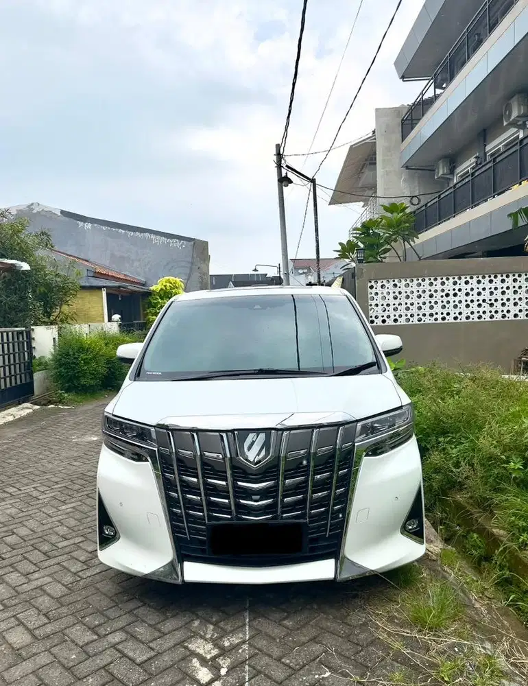 ALPHARD 2020 GOOD CONDITION