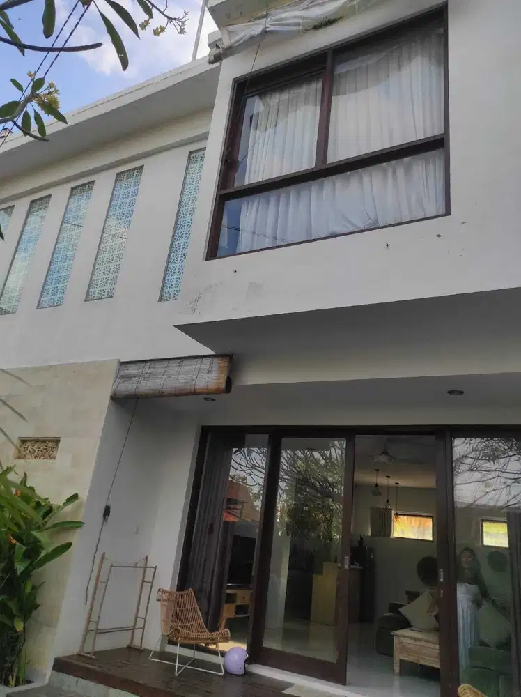 Disewakan villa minimalis di daerah canggu