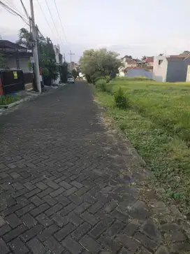 TANAH DALAM PERUMAHAN BELAH HOTEL MERCURE PLAOSAN BLIMBING KOTA MALANG