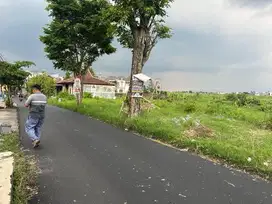 .tanah poros jalan kiayi Yusuf dekat Soehat  kota Malang