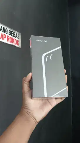 Samsung Zflip 7 12/256g