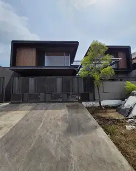 Rumah Super Mewah di Puri Arga Golf BSB City