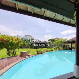dijual villan komp graha metropolitan  blok b