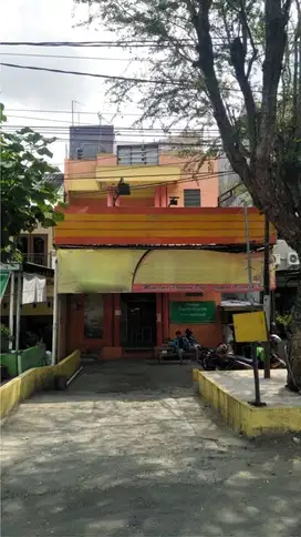 Ruko lokasi apik harga Menarik dekat Mall Tengah Kota Solo
