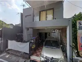 Rumah 2 lantai lokasi dekat exit tol Klodran Solo