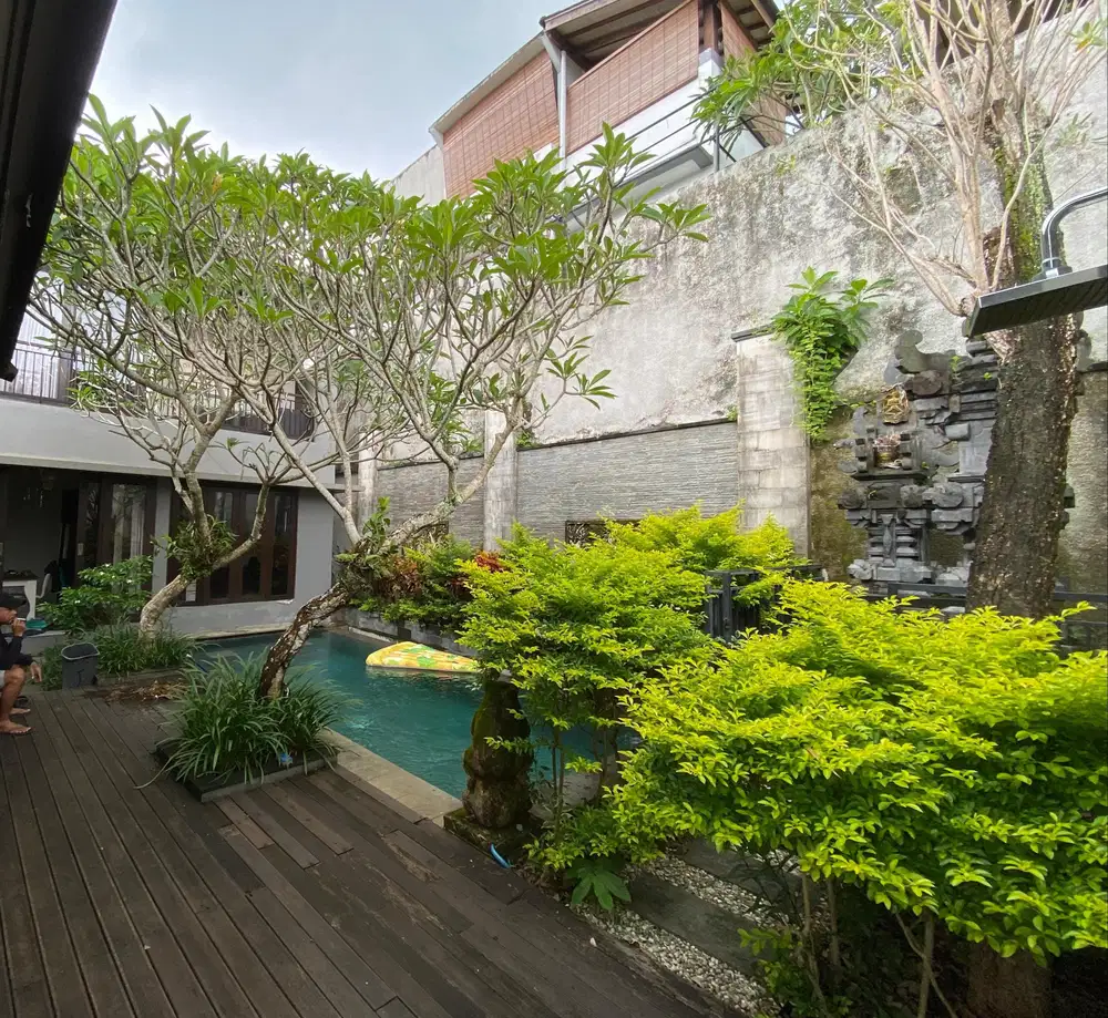 dijual villa lantai 2 puri gading jimbaran