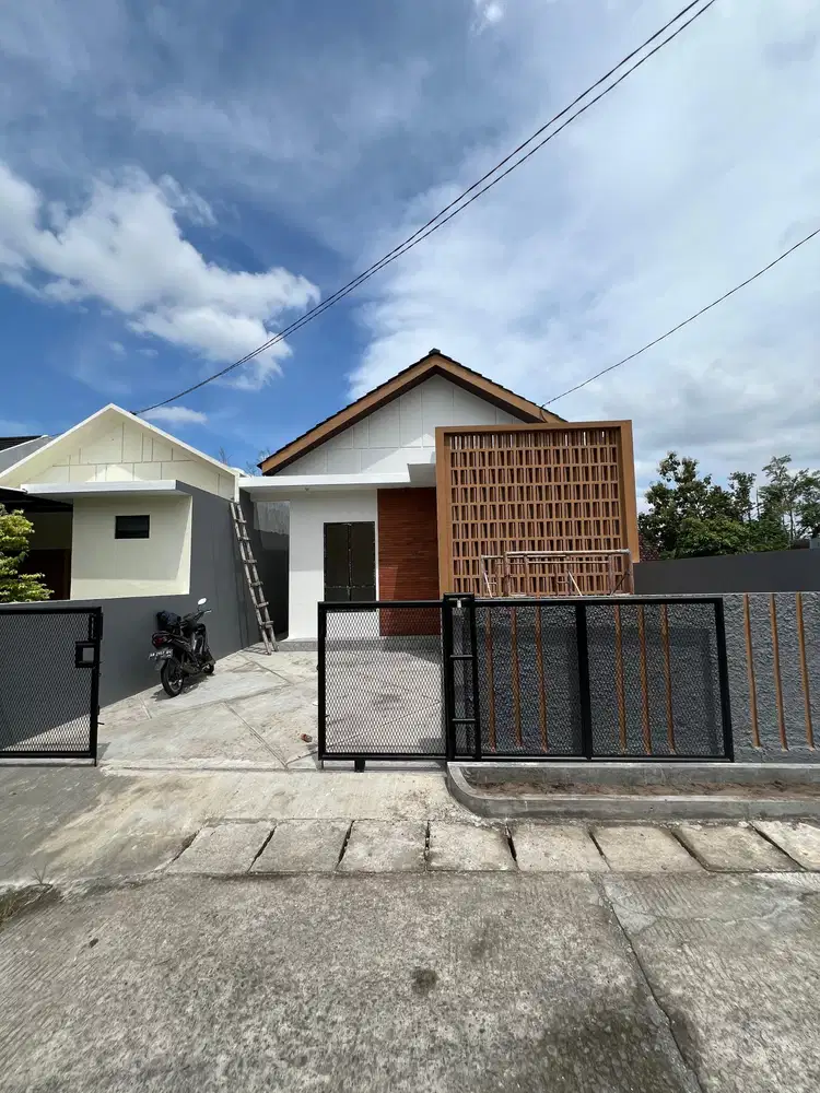 Rumah Baru Siap Huni Di Jakal Km 12
