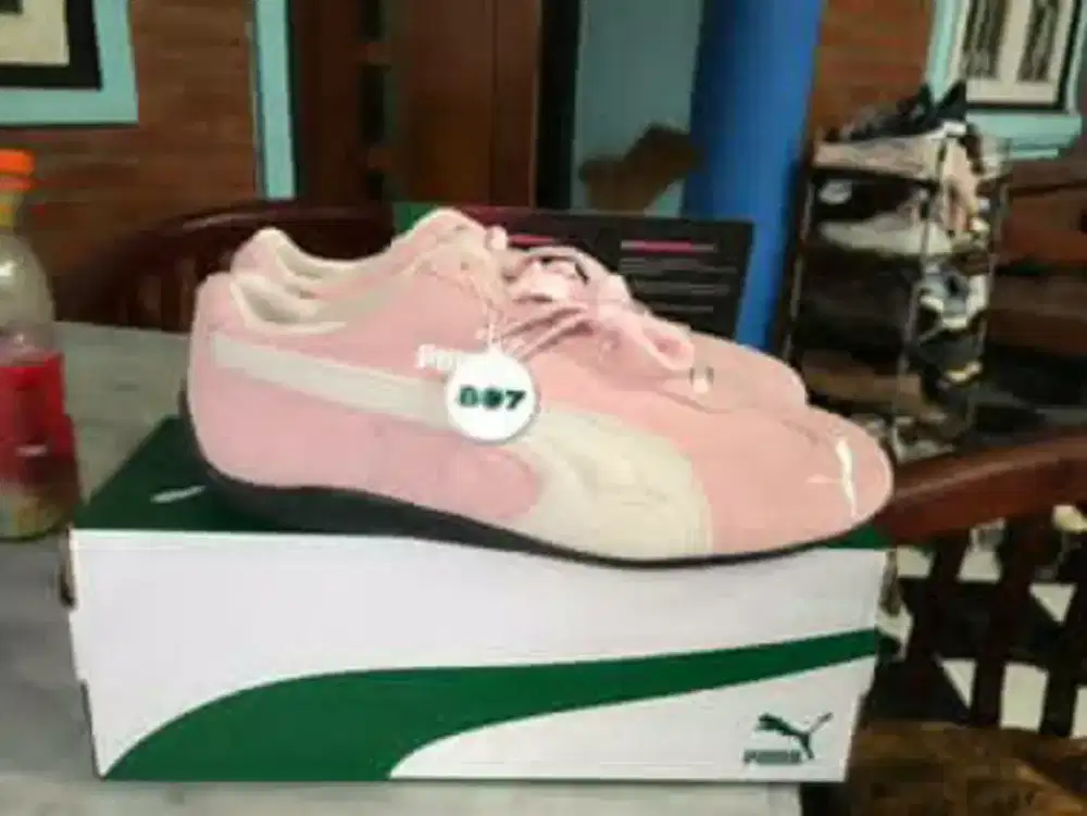 sepatu puma speedcat OG pink