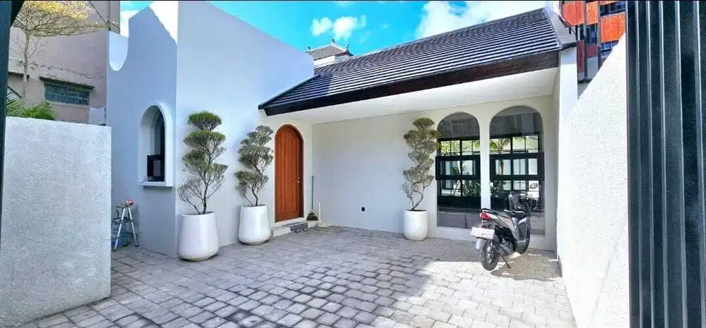 Villa Modern Baru di area Jimbaran Bali, dekat Pepito