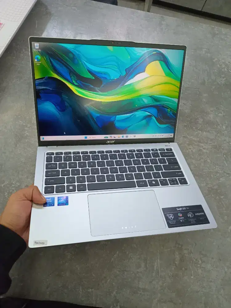 Laptop Acer Swift Go Oled Ultra 7 Ram 16 GB SSD 512GB Resmi Kredit