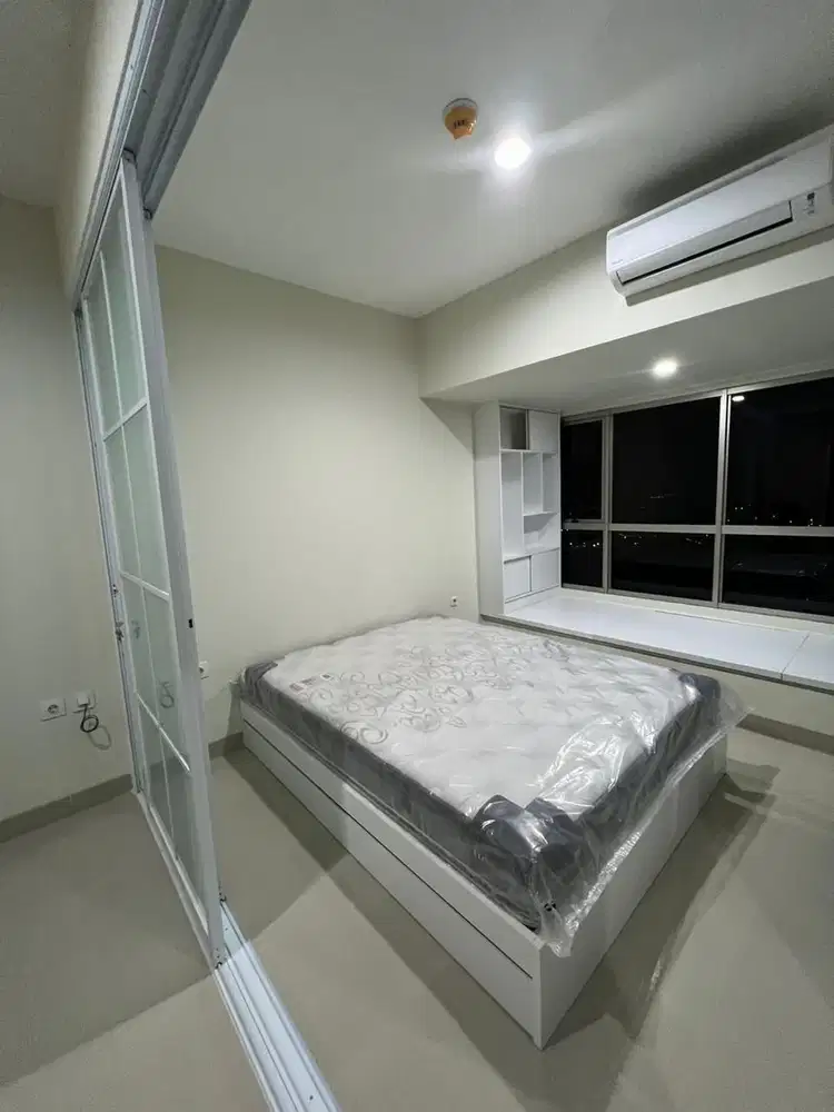 Sewa Apartemen Studio 40 m², Orange County Lippo Cikarang, 65 Juta/Thn