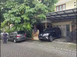 DIJUAL RUMAH 2 LANTAI CITRALAND UTAMA  HITUNG TANAH SAJA
