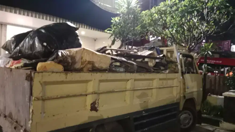 Jasa angkut puing/barangkal atau pindahan dll