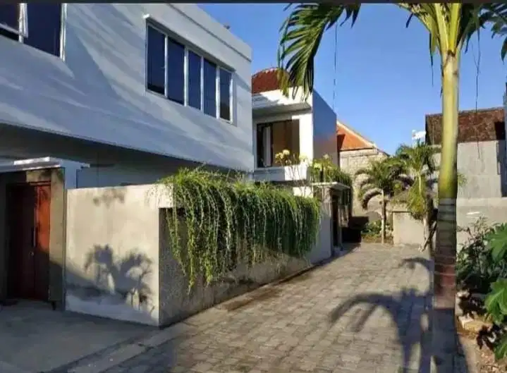 dijual villa buc