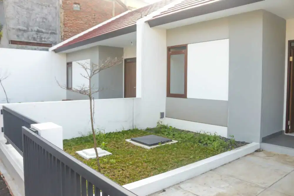 Jual Rumah Baru, Siap Huni Lokasi Antapani Strategis Dkt Jalur Angkot