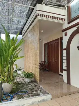 MURAH RUMAH 2LT MOJOKLANGGRU TENGAH KOTA DKT GUBENG UNAIR DHARMAHUSADA