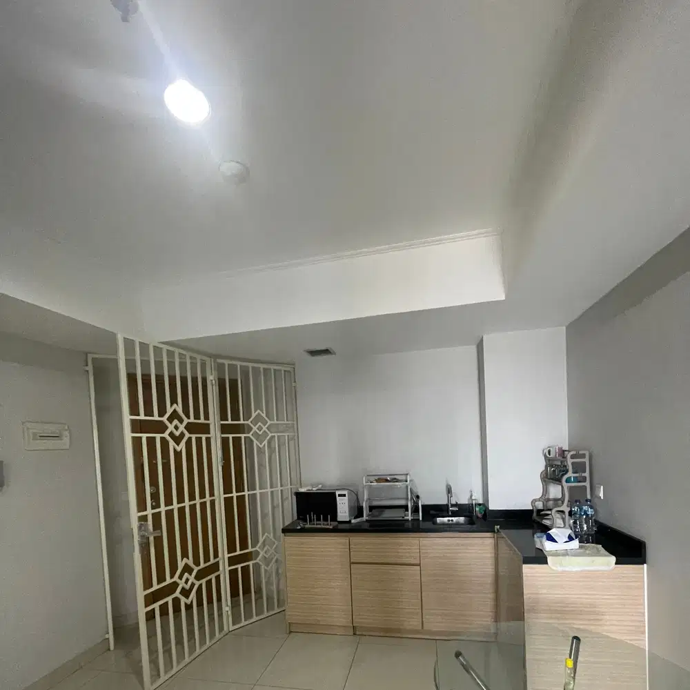 disewakan the mansion 2BR 74m2 unfurnish murah